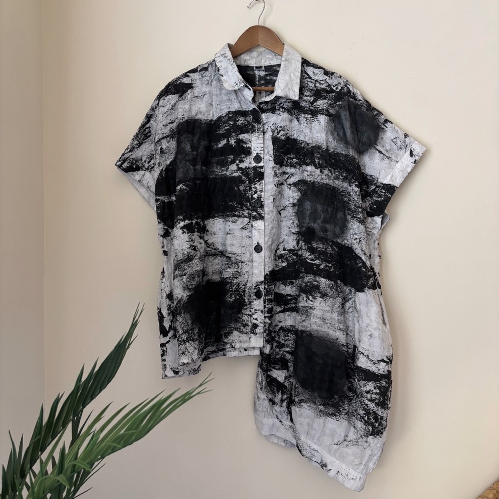 Dress To Kill Lagenlook Asymmetrical Oversized Button Up Shirt One Size